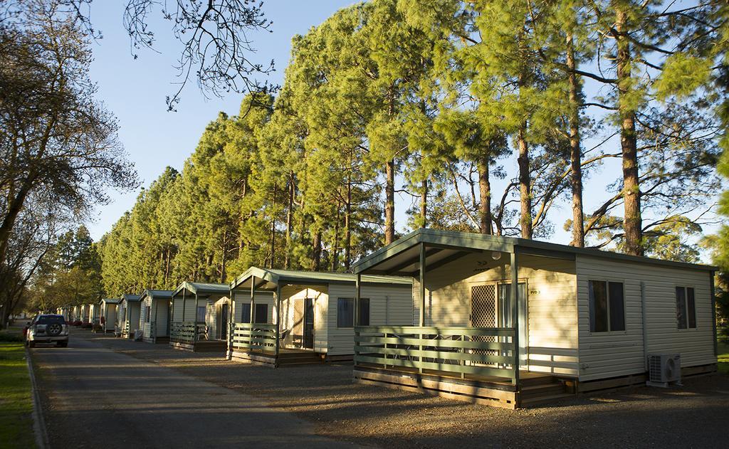 ホテル Big 4 Barossa Tourist Park ヌリオートゥパ エクステリア 写真